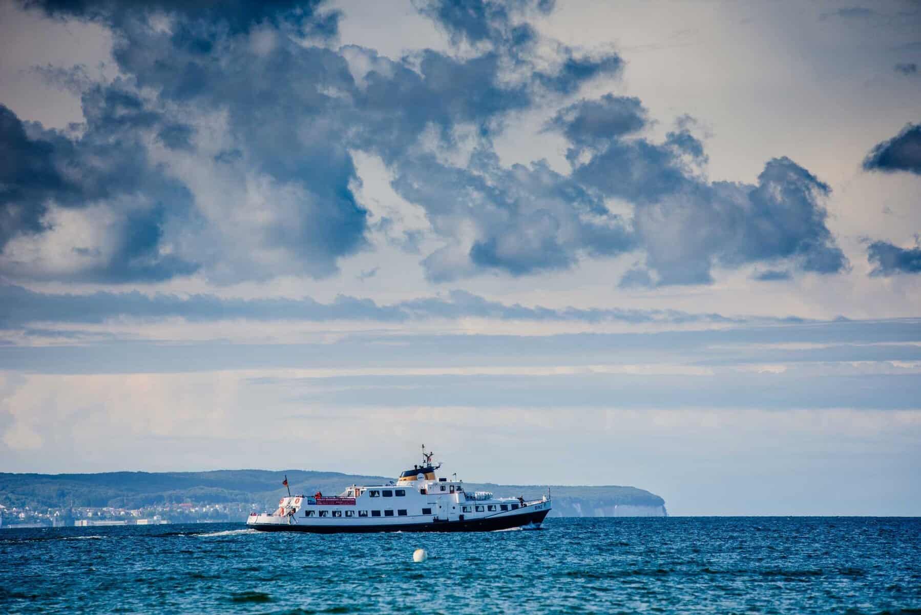 Schiffstour mit der MS Binz auf dem Weg zu den Kreidefelsen